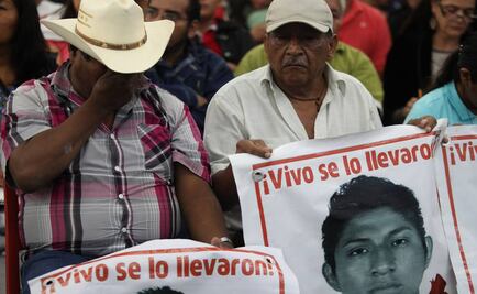 Expertos de CIDH llegan a PGR para reunión con Arely Gómez