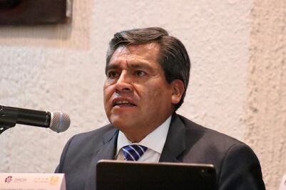 Alcalde de Cuautitlán Izcalli aclara audio en donde llama a vacunar a familiares de su personal