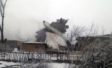 Al menos 37 muertos tras avionazo en Kirguizistán