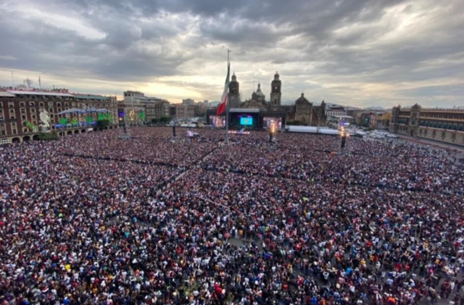 Grupo Firme agradece a sus fans con video: impresionante vista del Zócalo