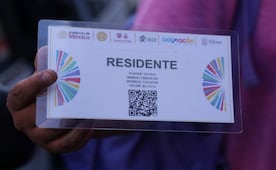 Vecinos de Santa Úrsula se preparan para el Mundial; imprimen tarjetones QR para circular cerca del Estadio Ciudad de México