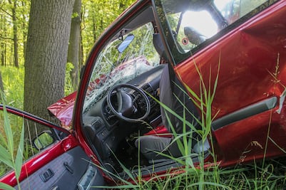 Jóvenes al volante son más peligrosos cuando los acompañan otros jóvenes
