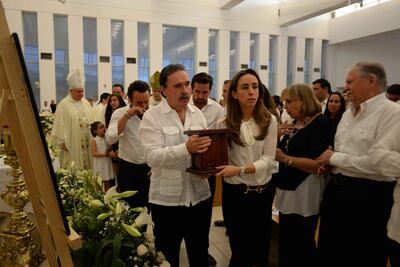 Depositan cenizas de esposa de Emilio Gamboa en iglesia de Mérida