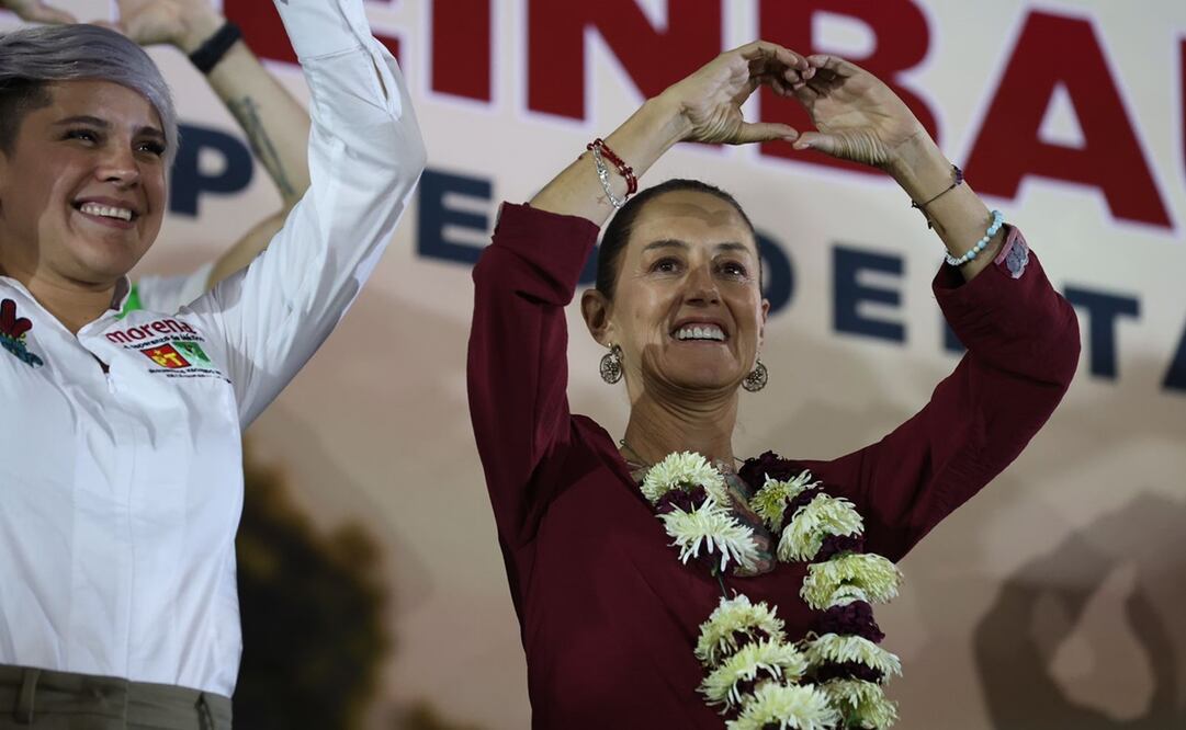 Circe Camacho y Claudia Sheinbaum. Foto: Diego Simón / EL UNIVERSAL