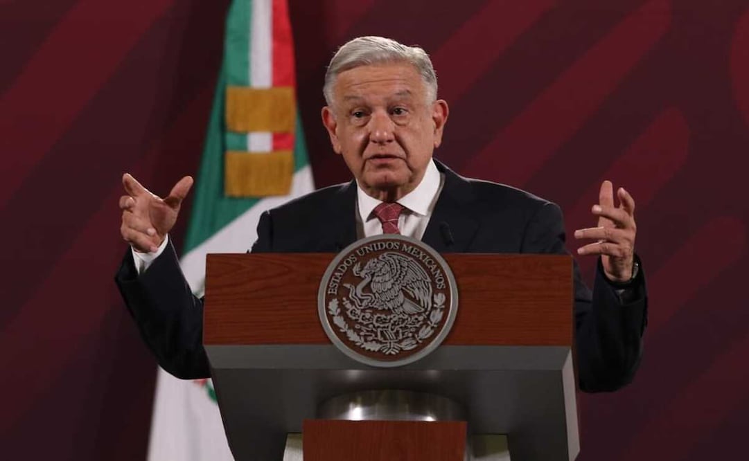 El presidente Andrés Manuel López Obrador, dijo “lo que estoy vislumbrando es que va a continuar la Cuarta Transformación, que habrá continuidad con cambio y que no habrá marcha atrás”. Foto: Carlos Mejía / EL UNIVERSAL