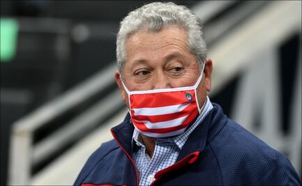 Primera diferencia entre Peláez y Vucetich en Chivas de cara al próximo torneo