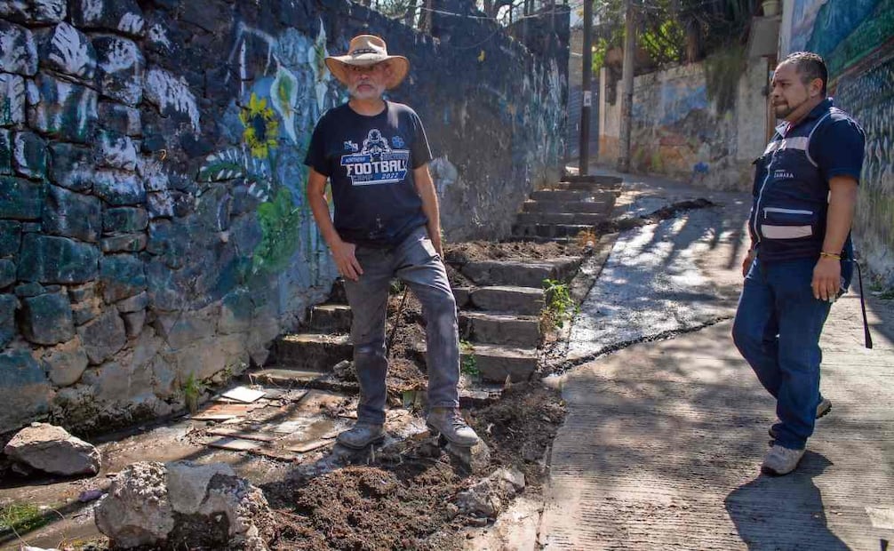 José Pepino, representante del Copaco del pueblo de Santa Fe, señaló la falta de luminarias, bacheo y cámaras de vigilancia. Foto: Santiago Reyes / EL UNIVERSAL