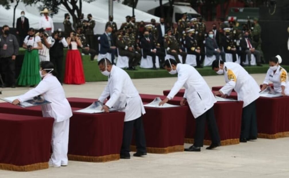 Así fue la ceremonia del 110 aniversario de la Revolución encabezada por AMLO
