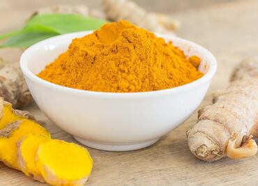 Estas son las partes del cuerpo que la cúrcuma puede ayudar a desinflamar