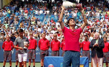 Federer vence a Djokovic y se corona en Cincinnati 