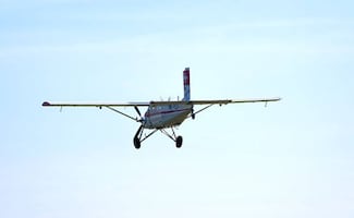 Avioneta de paracaidismo se estrella tras avería en Francia; deja 11 muertos