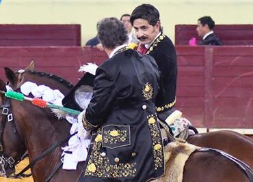 Emiliano Gamero torero con bigotes confirmó en Lisboa