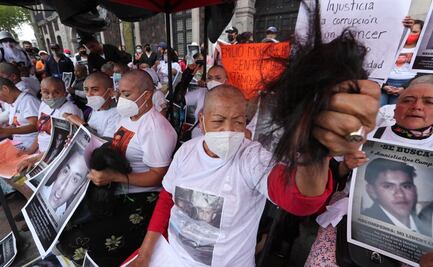 Familiares de 23 presos en el Edomex se rapan al no lograr la amnistía