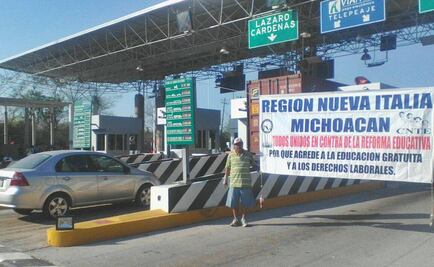 CNTE se moviliza en autopista Siglo 21