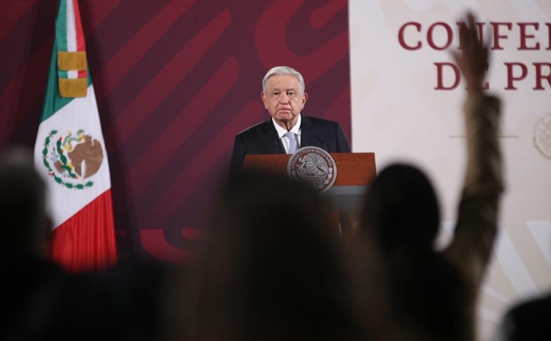 El presidente Andrés Manuel López Obrador rechazó que haya “mano negra” y “manipulación” en el proceso interno de Morena para favorecer a Claudia Sheinbaum. Foto: Germán Espinosa