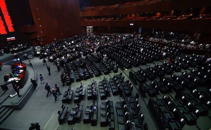 Diputados de oposición abandonan el pleno durante debate sobre nacionalización del litio