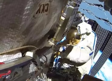 Impacto de micro meteorito causó una grieta en la Estación Espacial Internacional