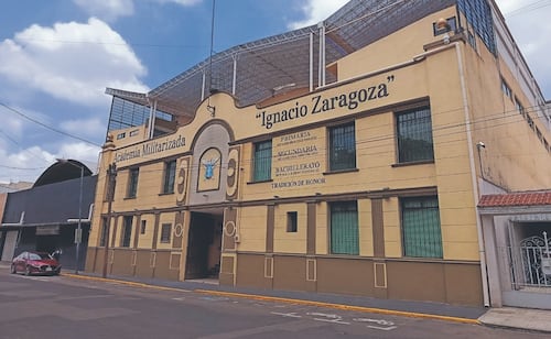 SEP ordena cerrar escuelas militarizadas del país