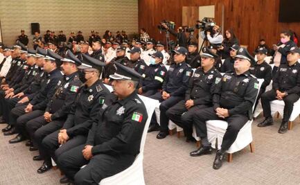 Dona alcaldesa de Huixquilucan armas a seis municipios  