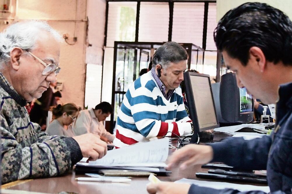 La reforma financiera no consideró la promoción al ahorro como precondición para lograr un aumento en el crédito en la economía, según la Fundef (ARCHIVO EL UNIVERSAL)