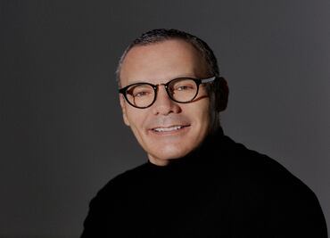 Daniel Espinosa nos habla de sus joyas y de su nuevo museo “Casa de Plata”