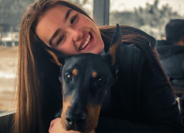 "La niña de las pequitas", la hija de Canelo Álvarez ya tiene corrido