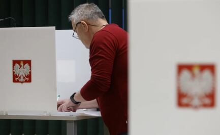 Oposición proeuropea se impone en elecciones en Polonia, según sondeos