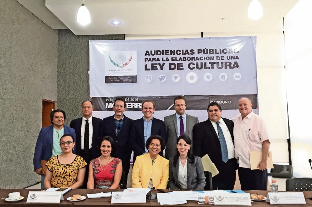Participantes de la sexta audiencia para la creación de la ley general de Cultura (CORTESÍA COMISIÓN DE CULTURA)