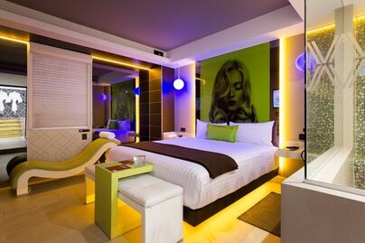 Proponen nuevas medidas contra delitos en hoteles de CDMX: videovigilancia e identificación obligatoria