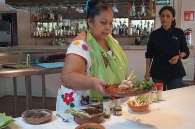 Martha Soledad Gómez Atzin, orgullosamente cocinera tradicional totonaca