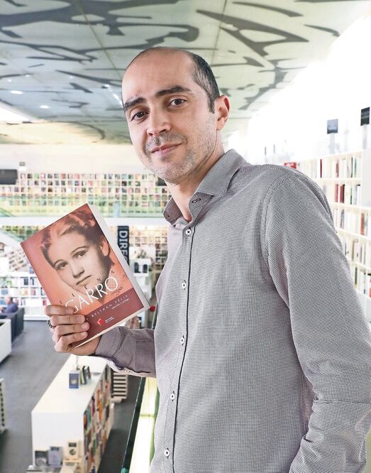 Geney Beltrán Félix presentará la antología hoy, a las 19 horas, en el Centro Cultural Bella Época (ARIEL OJEDA. EL UNIVERSAL)