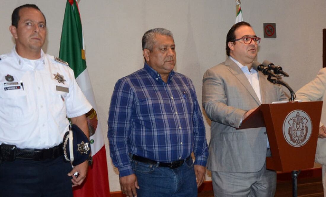 The announcement was made after 8 eight police agents were arrested for their alleged involvement in the disappearance of three youngsters. (Photo: Taken from www.veracruz.gob.mx)
