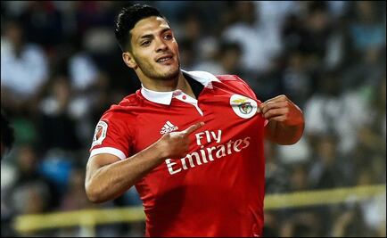 Raúl Jiménez compite por mejor gol del Benfica en septiembre
