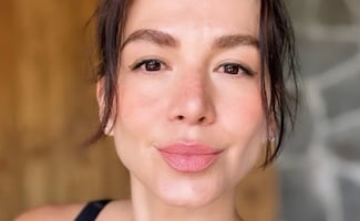 Actriz de "Fugitivas", anuncia el nacimiento de su bebé arcoíris: "Todo tenía sentido"