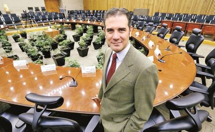 Pese a “descalificación sistemática”, se consolidó la democracia: Lorenzo Córdova