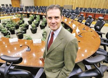 Pese a “descalificación sistemática”, se consolidó la democracia: Lorenzo Córdova