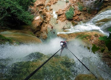 Lánzate a Mil Cascadas cerca de Taxco y nada en sus pozas azules
