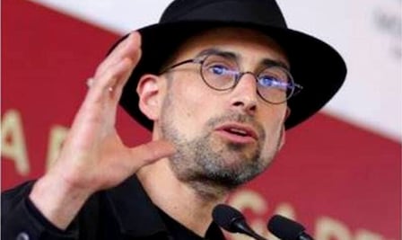 Oficializa AMLO postulación de exasistente personal como embajador en Rusia