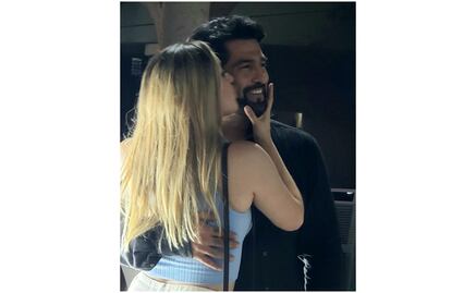 Arturo Carmona y su hija Melenie responden críticas tras mostrar su amor públicamente