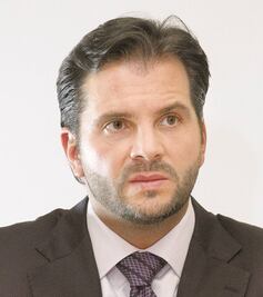 Meten reversa a anuncio de nuevas normas