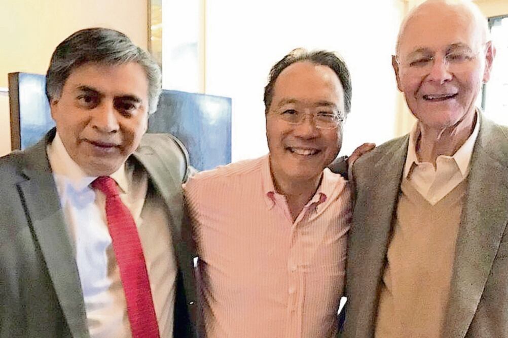 Gerardo Esquivel, Yo-Yo Ma y Carlos Prieto (Foto: tomada de Twitter)