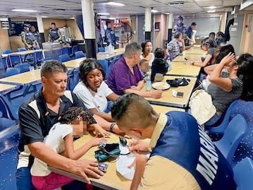 Desde buque, embajador de México en Haití reporta que los 34 mexicanos rescatados “están bien”