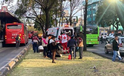 Reportan accidente de combi y tráiler en la Ignacio Zaragoza