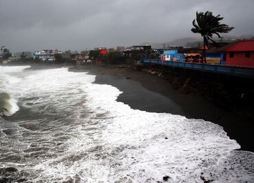 Cozumel recibe embarcaciones por presencia de "Matthew" en el Caribe