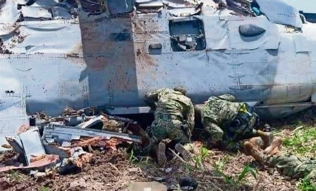 El helicóptero Black Hawk de la Marina se desplomó este viernes en Los Mochis, Sinaloa. Foto: Archivo EL UNIVERSAL