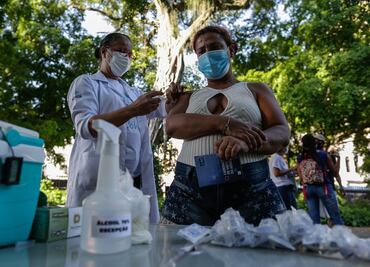 Más de 100 embarazadas mueren al mes por Covid-19 en Brasil: WSJ