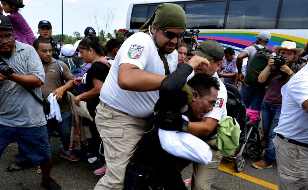 INM officers have been accused of mistreating migrants - Photo: José Torres/REUTERS