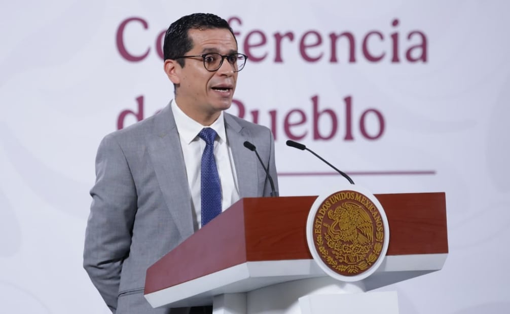 Jorge Luis Pérez Hernández, coordinador nacional de Infraestructura Digital en la conferencia matutina del 19 de noviembre de 2025. Foto: Fernanda Rojas/EL UNIVERSAL