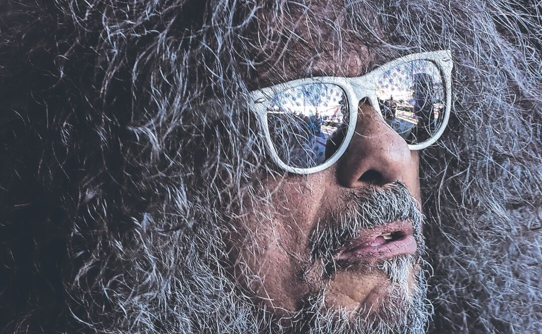 El legendario músico mexicano, quien sentó las bases del rock con ritmos latinos, falleció ayer a los 80 años. Foto: de Gabriel Pano. El Universal