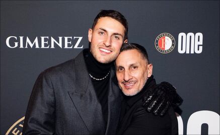 El Chaco se desvive en elogios para Santiago Giménez: “No me deja de asombrar”